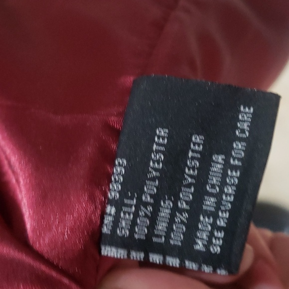 Pamela McCoy Wine Blazer - Picture 7 of 7